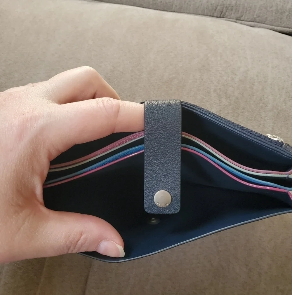 Fossil Vale Medium Leather Tab Wallet Midnight Navy